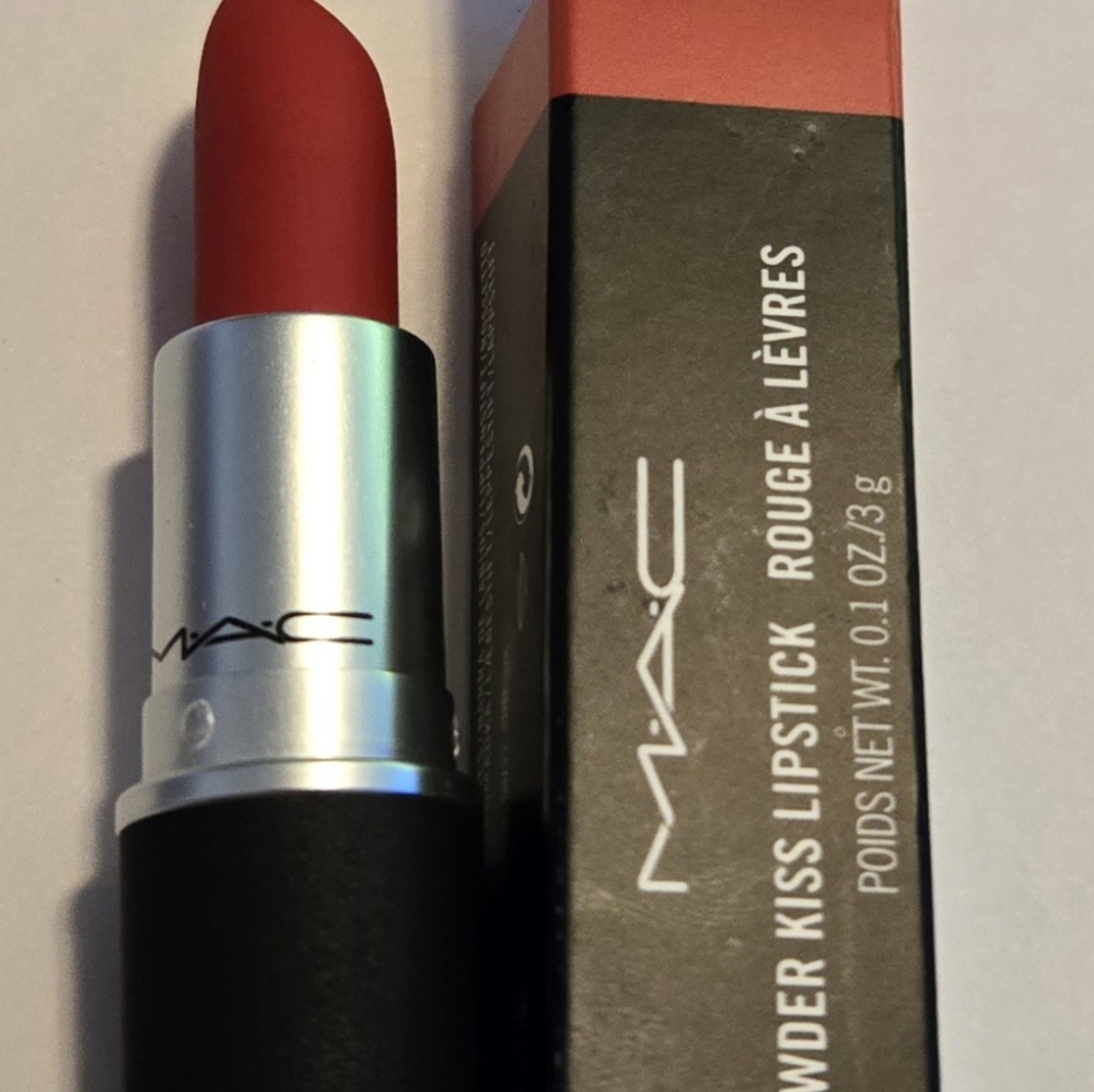 MAC Cosmetics Powder Kiss in Lasting Passion NEW NIB